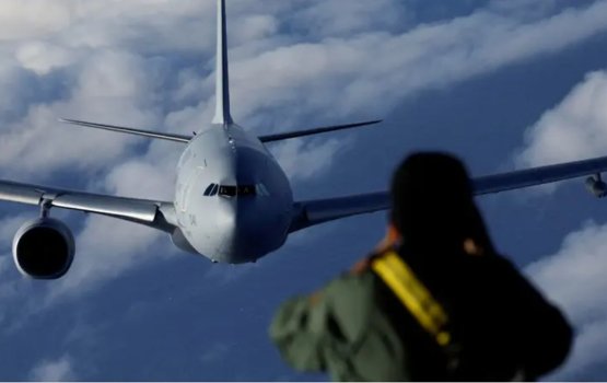 Hanguraamaigai baiverivaa America boat thakah Spain ge vaige sarahadhdhu bandhu kohfi