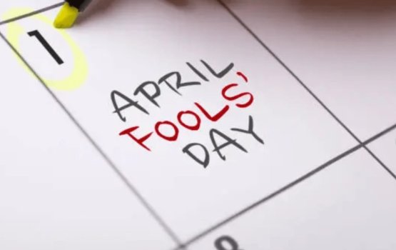 Dhuniyeyge eki kankolhu thakugai faahaga kuraa 