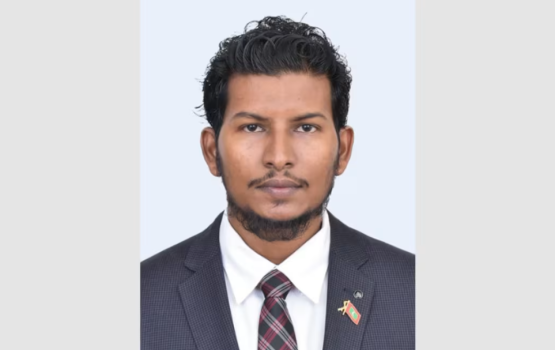 Sun siyam aa eku campaign ah dhiyumun deputy minister kamun Asim vakikoffi