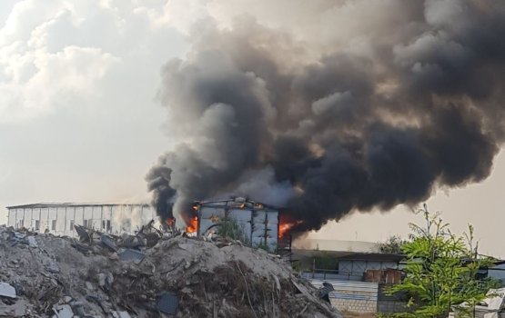 UPDATE: Hulhumale 3 vana fiyavaheegai huri accommodation block gai roavi alifaan vanee nivaalaafa