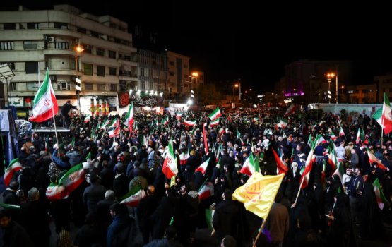 Israel in hamalaathah dhemundhaairu mashvaraathah feshumuge maanaeh neiy: Iran