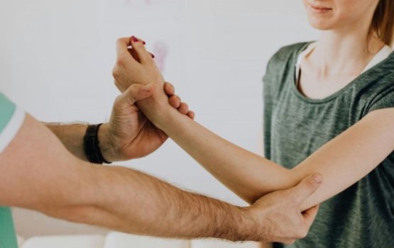 Hulhu thakugai rissaanama dhiri ulhumugai badhalu kuran jehey dhethin kameh!