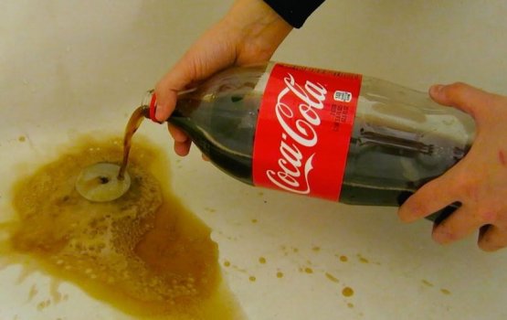 CocaCola in mi beynun thah kurevey kan engey tha?