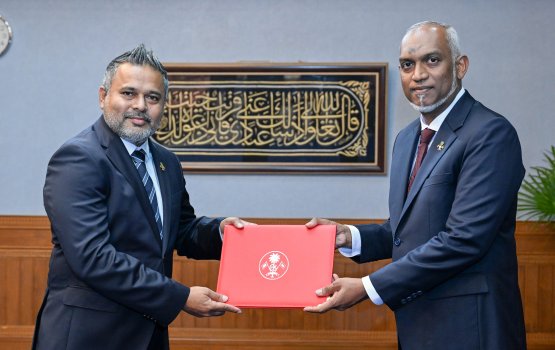 Fisheries and agriculture minister akah Shiyam ayyan kuravvaifi