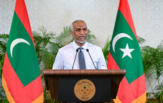 Raees Muizzu ge dhathurah haradhu kuri amilla faraathuge nan haamaeh nukuri