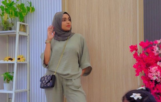 Adhadhun hedhi documentry aa gulhigen Easha mirey fuluhah haaziru kuranee