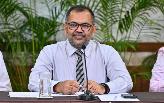 Fuel storage thah bahattan male sarahahdhun 2 falheh midhanee balamun: Zameer