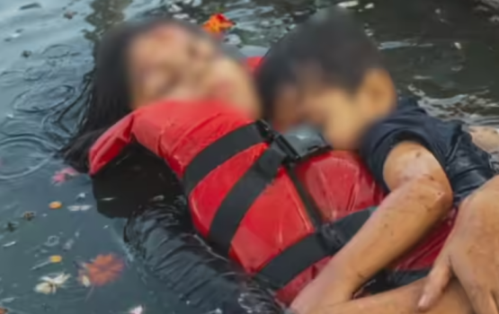 India boateh bandun jahaalun: Mamma aai dharifulhu ekugai maruvefai oi asarugadha foto eh