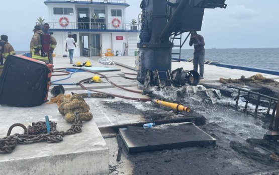 Gulhifalhu kairee oiy dhoanyeh gai roave gellunthakeh vejje