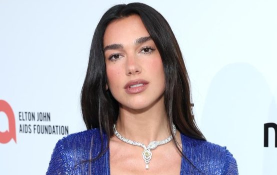 Samsung aa dhekolhah Dua Lipa 15 million dollar ge dhauvaa eh kohfi