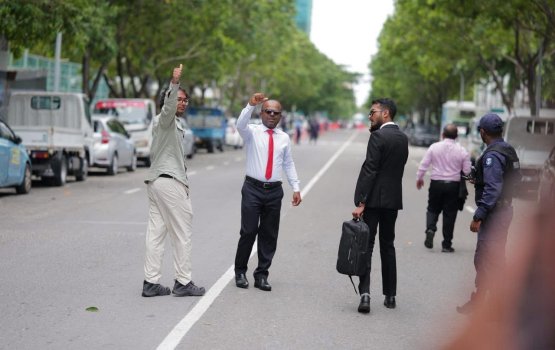 Fiya aai Hassan ge mahchah kuraa dhauvaa ge sirru shareeai fashaifi