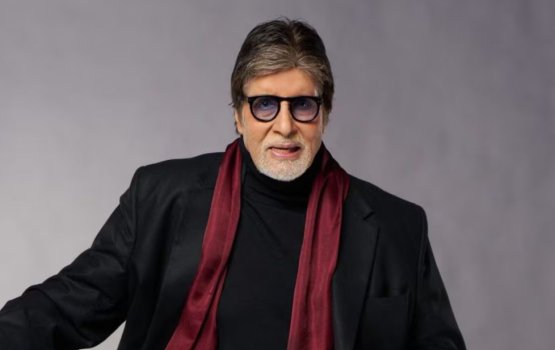Umurun 83 aharu gai ves Amitabh ah nunidhenee masahkathuge foareegai!