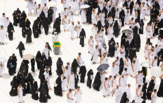 Hajj 2026: Makkah ge ihsaas kurevey hoonu min 47 degree gai!