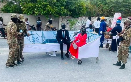 Sarukaarah joke jahai mifaharuves Kulhudhuffushin thafaathu parade eh