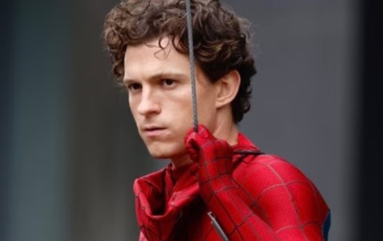 Tom ge Marvel dhathuru nimumakah: Spider Mange mask baalan thahyaaru vanee?