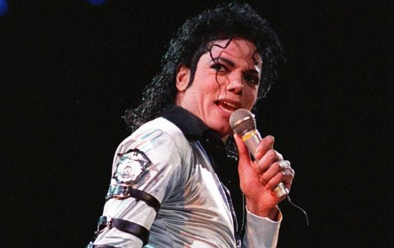 Micheal Jackson ah aa record eh: Billboard chart thakugai 60 aharu!
