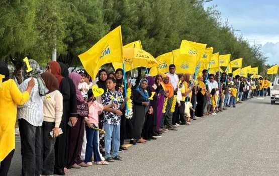 Nasheed ah maruhabaa kiyan dhiya koodoo ge 7 muvazzafaku suspend koffi