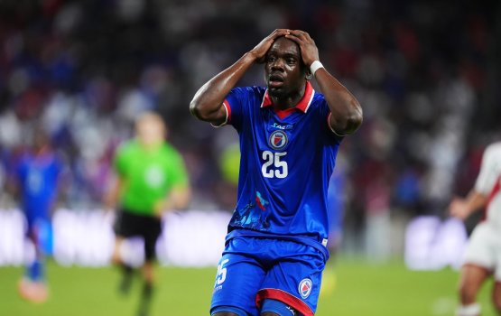Emme fahu vaguthu Haiti ah jehunee jersey ge design badhalu kuran