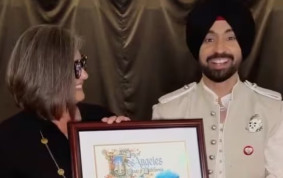 Diljit ge namugai America gai haassa bandhu dhuvaheh!