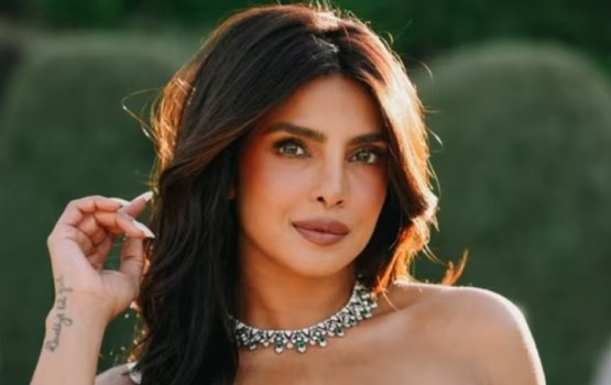 Bollywood ge kaamiyaabee aai hollywood ge thajuriba alhaa nukiyeyne kamah Priyanka bunefi