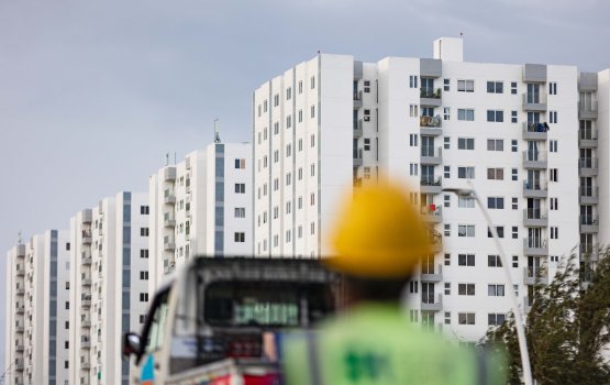 Amaan udhares tower ge 3 vana fangifilaa in 16 aharuge kujjaku vettijje