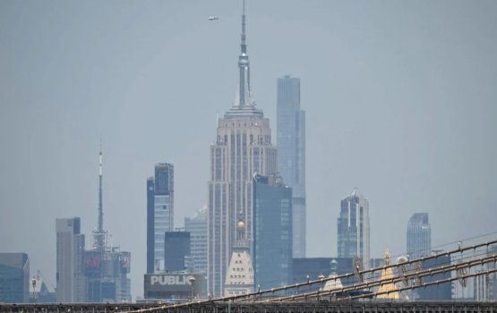 Empire State Building ge enme uhah araa jehsi stunt aa eku hahyarah!