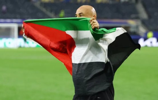 Misrun hoadhi hoadhi kaamiyaabu e team coach haassa kuree palestine ge rayyithunnah 