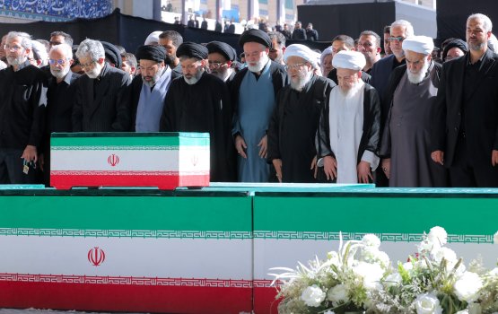 Bappa ge maruge badhalu hippavaane kamah Mojtaba Khamenei vidhaalhuvejje