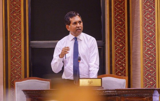 Dollar ge dhathikan gulhifai vanee Nasheed aai Solih ge siyaasath thakaa: Saeed