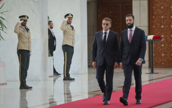 Macron ge dhathuraa dhimaakoh Damascus gai bongovvumuge hamalaathakeh dheefi