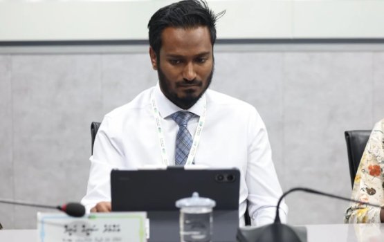 Faadu kiyun amaazuvumun audit committee ge chair kamun Saneeh isthiufaa dheefi