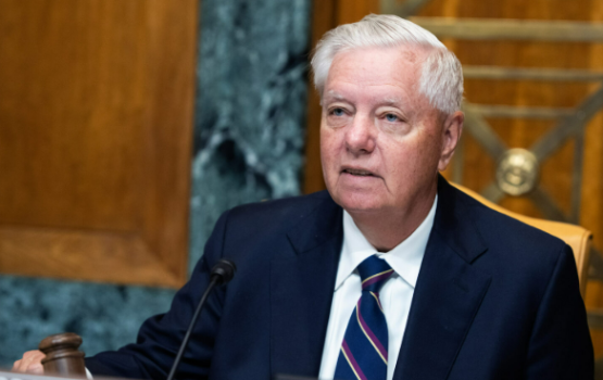Israel ah thaaeedhu kuraa America ge senator Lindsey Graham kulli gothakah maruvejje