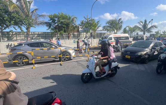 Male gai hingi nurakkaatheri accident eh gai meehaku maruvejje