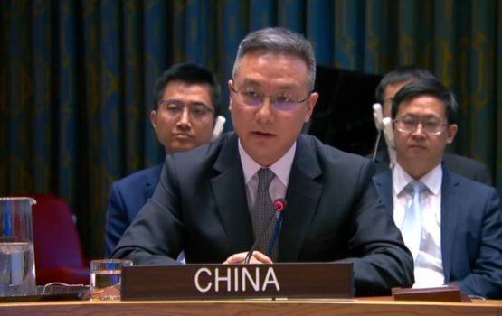 America in ulhenee medhuirumathi nurakkaatheri fahtharakah vattaalan: China
