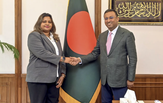 Bangladesh meehunah Raajje in ithuru vazeefaa ge furusathu dhinumah e gaumun edhefi