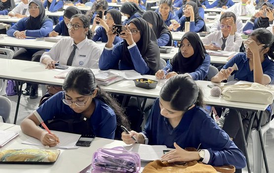 Mi aharuge A' Level imthihaanu ge natheejjaa dhoo kuran fashaifi