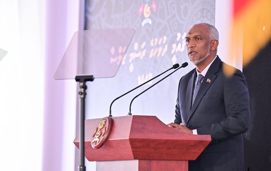 Dheena fushuaraa gaanoonuthah nuhedheygothah majleehah bileh hushalhanee