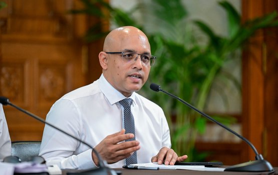 Dhaulathuge haradhuthah boduve deficit 4.4 billion ruffiyaa ah araifi