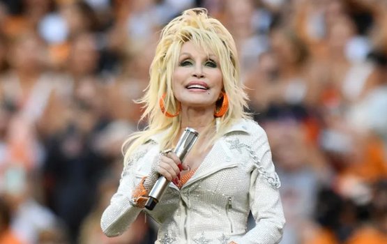 Dolly Parton ge maraa eku eyna ge lava thah Spotify chart ge enme kuriah!
