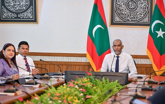 Raajjeyge kandun thelaai maudhan negumah gaanooneh hadhan vazeerunge majlis in ninmaifi