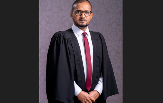 High Court ge fandiyaaru Mahir retire kuravvaifi