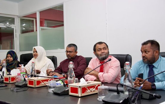 Re-register nukuraa noos majahlaa thakuge registry baathil kuranee