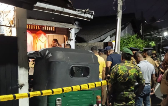 Dehiwala gai athu bomuge hamalaa amaazuvee olhigen ehen geyakah, 2 kudhin maruvi