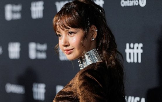 Kpop thari Lisa ge documentary ah Toronto Film Festival gai hoonu tharuheebeh!
