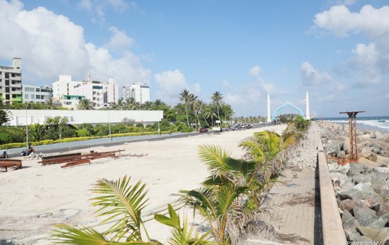 Usfasgandu beyru thoshigandu mathin meehaku vetti gaathakuge thereygai thaashi vejje