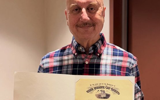 Veteran actor Anupam ah America ge Ohio state in haassa sharafeh aruvaifi