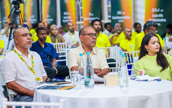 Nasheed beynun vanee egal hills ge mashroou addu ah badhalu kuran