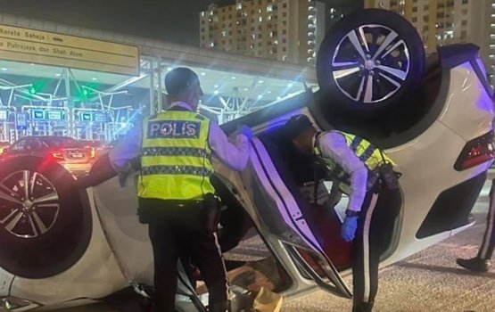 Emily ge kashunamaad magrib namaadhah fahu 