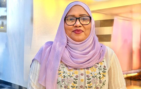 PEOPLE: Fiza hihvaraa ekee feshi bus dhathuru varah kaamiyaabu!