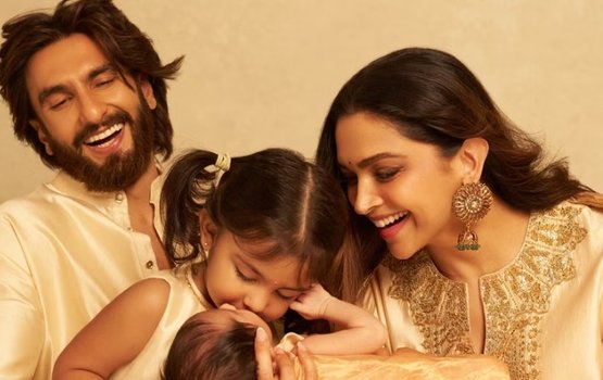 Loabi photo thakakaa eku Ranveer aai Deepika ge dhevana dharifulhuge nan haama kohfi